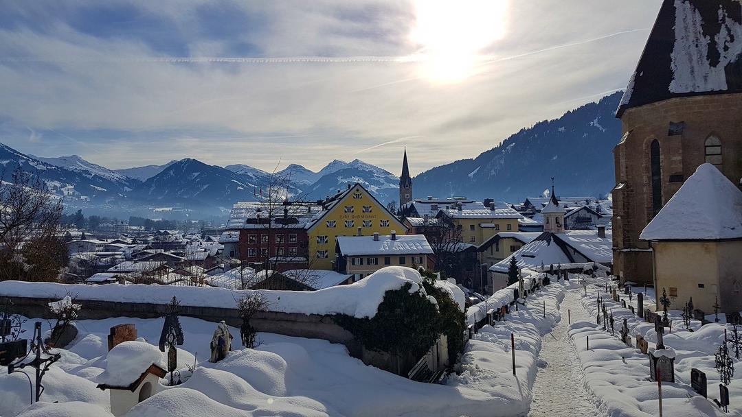 Kitzbühel weather and climate in 2024 Sunheron