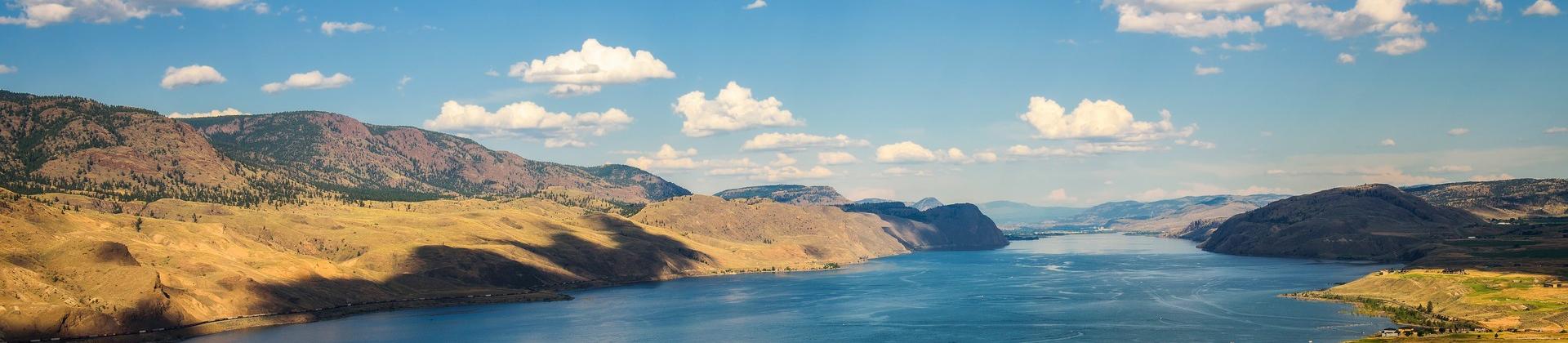 Mountain range near Kamloops in partly cloudy weather